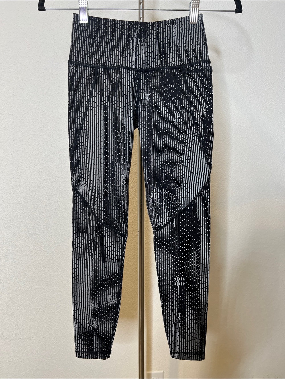 Sweaty Betty Black & White Patterned Active Leggings